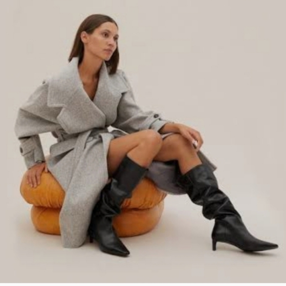 Mango Genuine Leather Boots With Square Toe and Kitten Heel - Picture 3 of 13